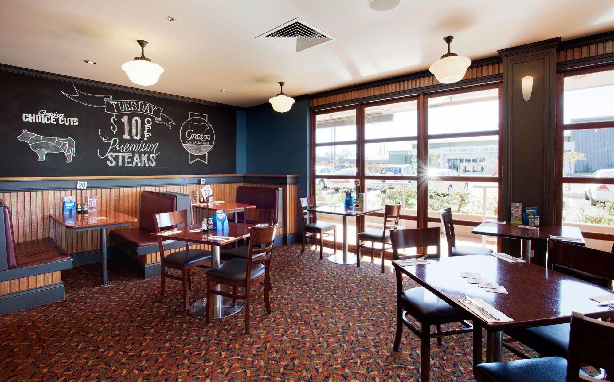 Wilsonton Hotel Toowoomba Exterior foto